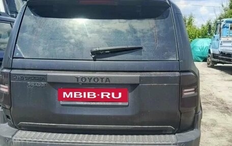 Toyota Land Cruiser Prado, 2024 год, 9 500 000 рублей, 2 фотография