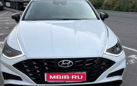 Hyundai Sonata VIII, 2021 год, 2 400 000 рублей, 1 фотография