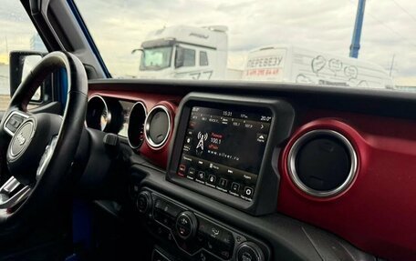 Jeep Wrangler, 2022 год, 5 900 000 рублей, 9 фотография