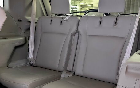 Toyota Highlander III, 2013 год, 1 995 000 рублей, 27 фотография