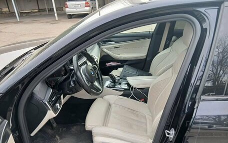 BMW 5 серия, 2021 год, 5 900 000 рублей, 9 фотография
