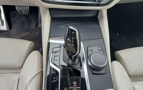BMW 5 серия, 2021 год, 5 900 000 рублей, 12 фотография