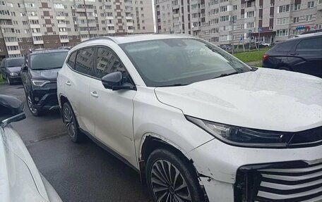 CheryExeed TXL, 2023 год, 1 900 000 рублей, 3 фотография