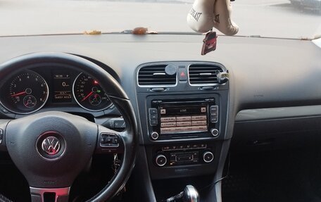 Volkswagen Golf VI, 2010 год, 700 000 рублей, 8 фотография