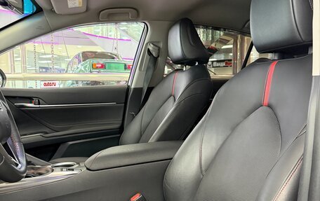 Toyota Camry, 2021 год, 3 745 000 рублей, 20 фотография