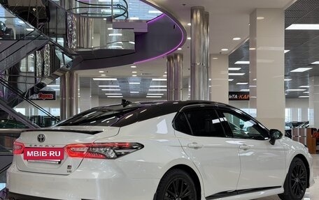 Toyota Camry, 2021 год, 3 745 000 рублей, 9 фотография