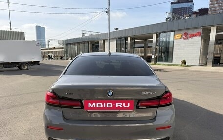 BMW 5 серия, 2020 год, 3 650 000 рублей, 2 фотография