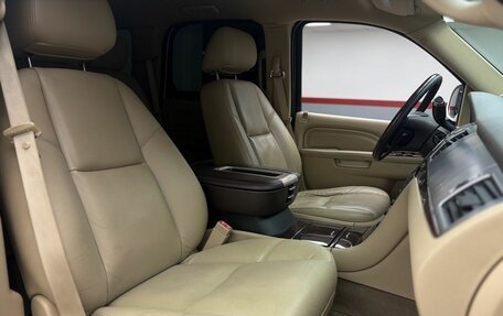 Cadillac Escalade III, 2011 год, 1 599 000 рублей, 32 фотография