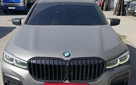 BMW 7 серия, 2019 год, 5 200 000 рублей, 2 фотография
