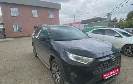 Toyota RAV4, 2022 год, 3 150 000 рублей, 3 фотография