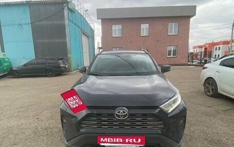 Toyota RAV4, 2022 год, 3 150 000 рублей, 2 фотография