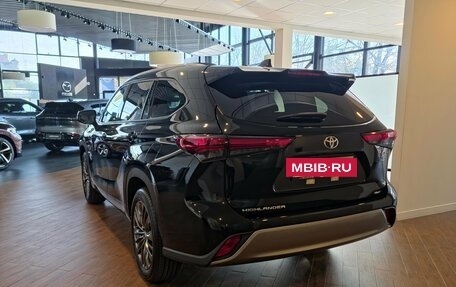 Toyota Highlander, 2026 год, 5 390 000 рублей, 2 фотография