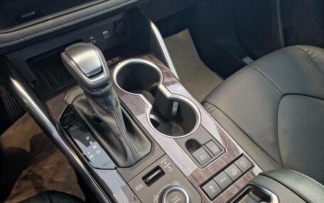 Toyota Highlander, 2026 год, 5 390 000 рублей, 15 фотография