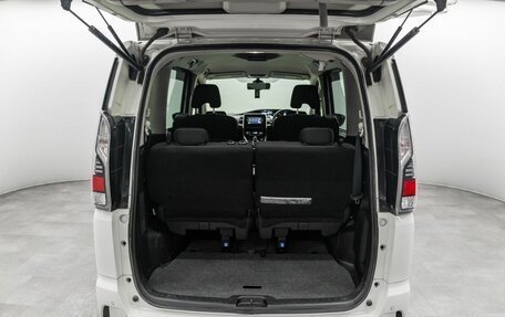 Nissan Serena IV, 2019 год, 2 205 000 рублей, 19 фотография