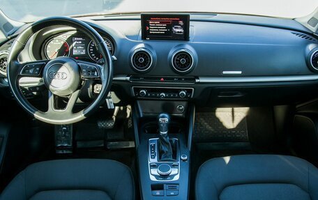 Audi A3, 2019 год, 2 100 000 рублей, 14 фотография