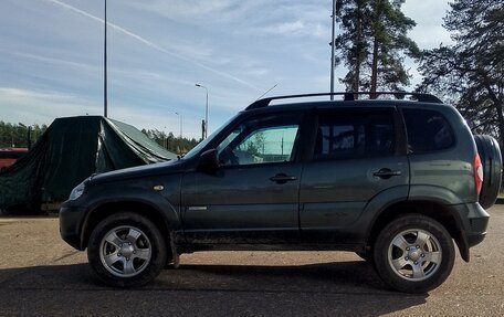 Chevrolet Niva I рестайлинг, 2012 год, 250 000 рублей, 11 фотография