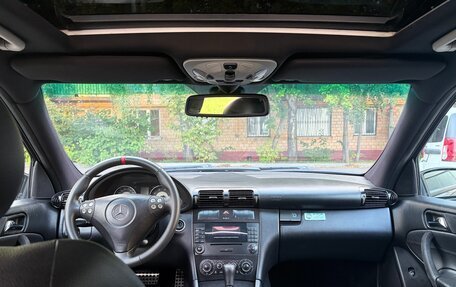 Mercedes-Benz C-Класс, 2004 год, 850 000 рублей, 10 фотография