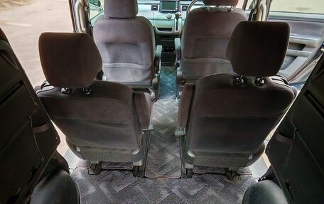 Honda Stepwgn III, 2009 год, 900 000 рублей, 6 фотография