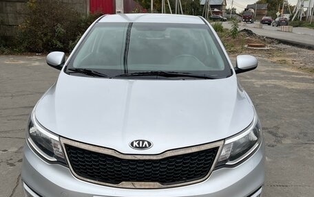KIA Rio III рестайлинг, 2016 год, 1 150 000 рублей, 1 фотография