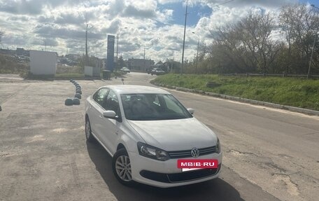 Volkswagen Polo VI (EU Market), 2013 год, 700 000 рублей, 4 фотография
