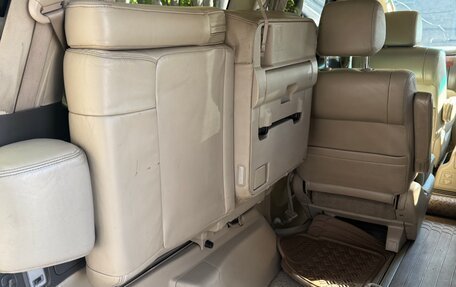 Toyota Alphard III, 2004 год, 1 600 000 рублей, 32 фотография