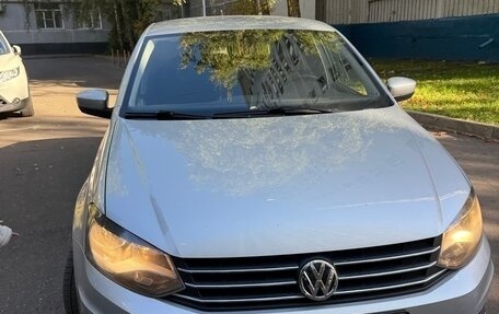 Volkswagen Polo VI (EU Market), 2016 год, 1 200 000 рублей, 1 фотография