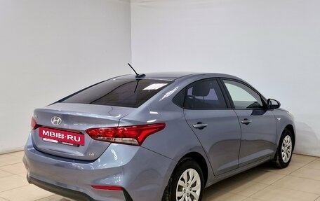 Hyundai Solaris II рестайлинг, 2017 год, 940 000 рублей, 7 фотография