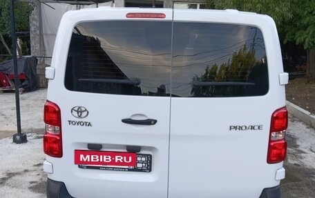 Toyota ProAce II, 2023 год, 3 200 000 рублей, 4 фотография