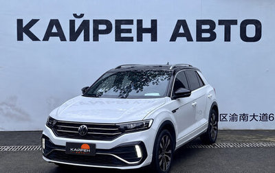 Volkswagen T-Roc I, 2022 год, 1 550 000 рублей, 1 фотография