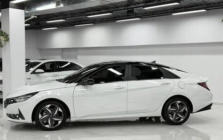 Hyundai Elantra, 2022 год, 1 190 005 рублей, 3 фотография