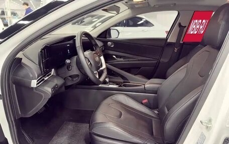Hyundai Elantra, 2022 год, 1 190 005 рублей, 8 фотография