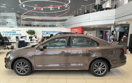 Volkswagen Jetta VI, 2016 год, 1 350 000 рублей, 12 фотография