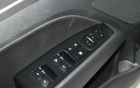 Hyundai Elantra VI рестайлинг, 2019 год, 1 589 900 рублей, 12 фотография