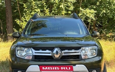 Renault Duster I рестайлинг, 2016 год, 1 000 000 рублей, 4 фотография