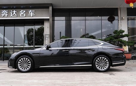 Lexus LS IV, 2025 год, 16 666 666 рублей, 3 фотография