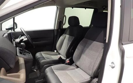 Honda Freed, 2024 год, 1 870 084 рублей, 9 фотография