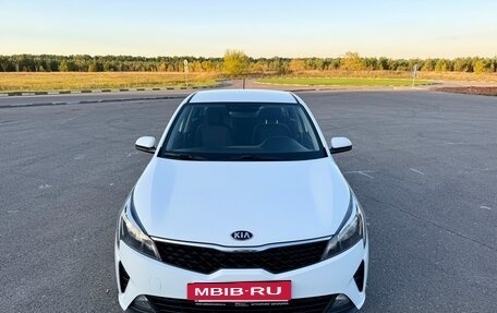 KIA Rio IV, 2021 год, 1 450 000 рублей, 7 фотография