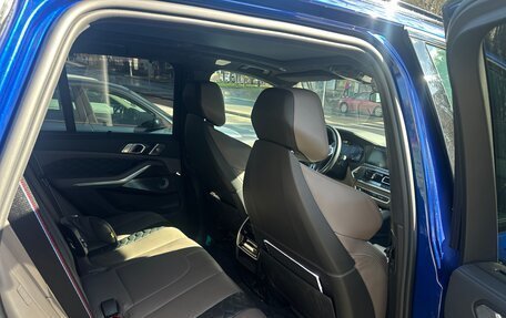 BMW X5 M, 2022 год, 10 900 000 рублей, 4 фотография
