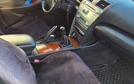 Toyota Camry, 2008 год, 700 000 рублей, 8 фотография