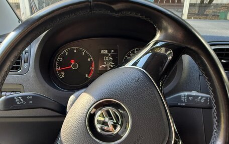 Volkswagen Polo VI (EU Market), 2016 год, 1 200 000 рублей, 14 фотография