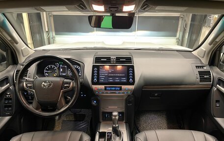 Toyota Land Cruiser Prado 150 рестайлинг 2, 2020 год, 6 500 000 рублей, 13 фотография