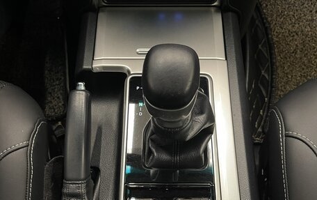 Toyota Land Cruiser Prado 150 рестайлинг 2, 2020 год, 6 500 000 рублей, 19 фотография