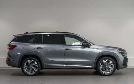 Skoda Kodiaq, 2025 год, 6 400 000 рублей, 4 фотография