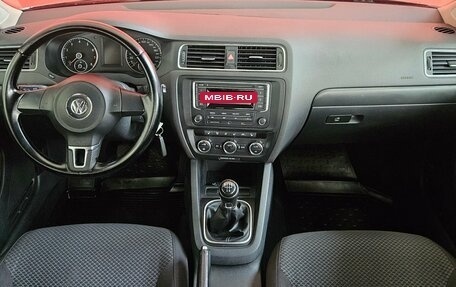 Volkswagen Jetta VI, 2014 год, 699 000 рублей, 9 фотография