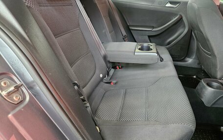 Volkswagen Jetta VI, 2014 год, 699 000 рублей, 12 фотография