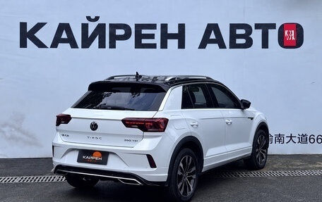Volkswagen T-Roc I, 2022 год, 1 550 000 рублей, 4 фотография