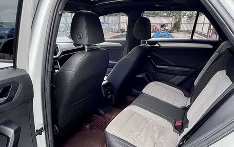 Volkswagen T-Roc I, 2022 год, 1 550 000 рублей, 9 фотография