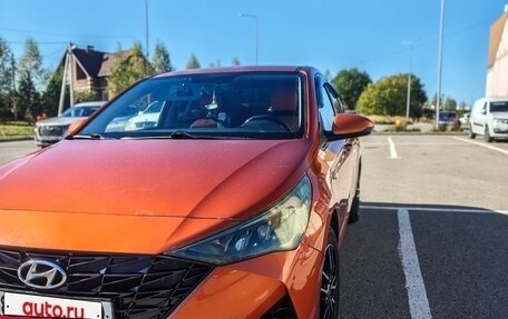 Hyundai Solaris II рестайлинг, 2021 год, 1 350 000 рублей, 6 фотография