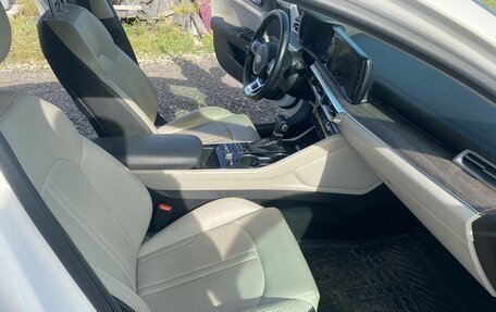KIA K5, 2021 год, 2 400 000 рублей, 10 фотография