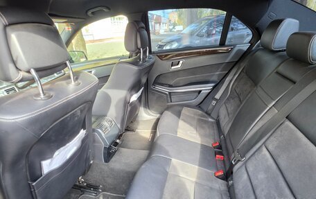 Mercedes-Benz E-Класс, 2013 год, 1 800 000 рублей, 11 фотография